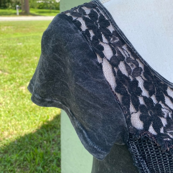 T Party Gray mineral wash mesh lace tshirt - Picture 7 of 10